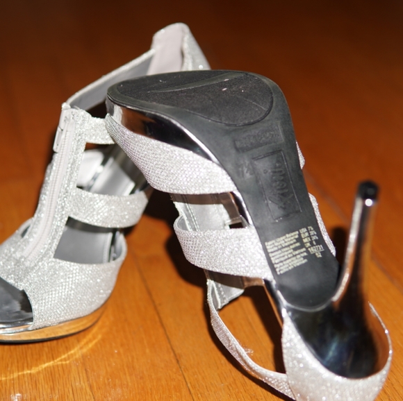 Silver Glitter heel - Picture 5 of 5